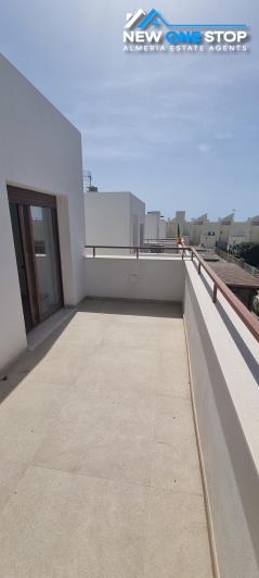 Image No.9-3 Bed Villa / Detached for sale
