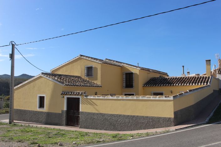 Image No.21-4 Bed Village House for sale
