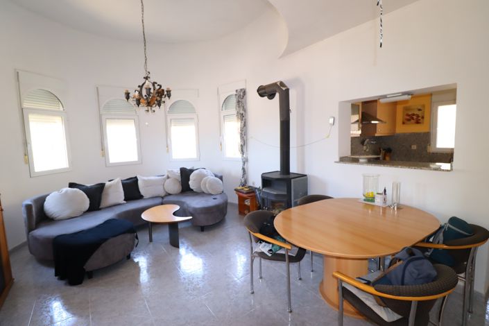 Image No.16-3 Bed Country House for sale