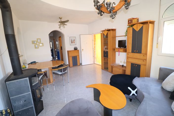 Image No.18-3 Bed Country House for sale