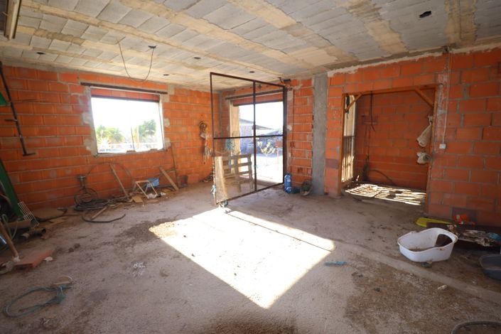 Image No.17-4 Bed Villa for sale