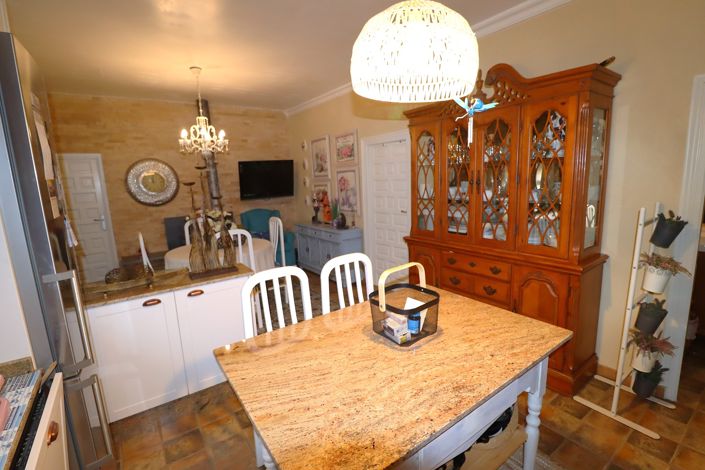Image No.16-4 Bed Country House for sale