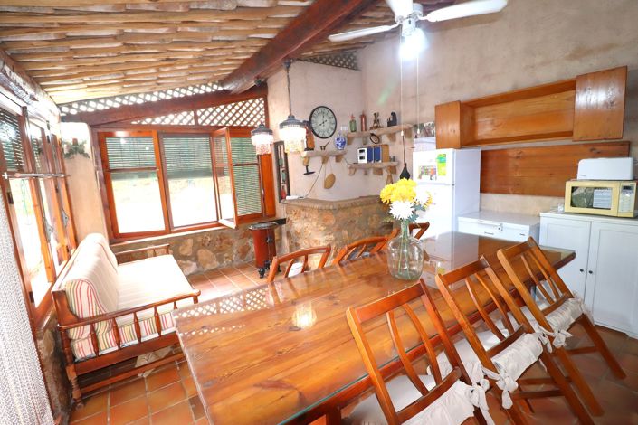 Image No.41-4 Bed Country House for sale