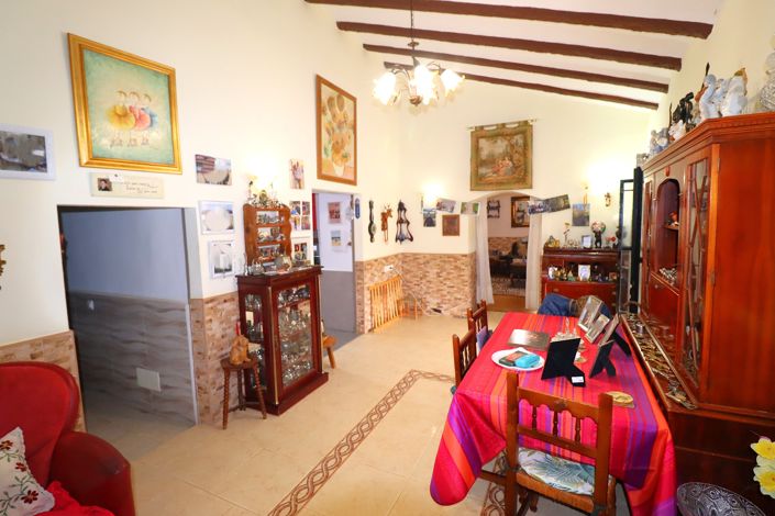 Image No.21-3 Bed Country House for sale