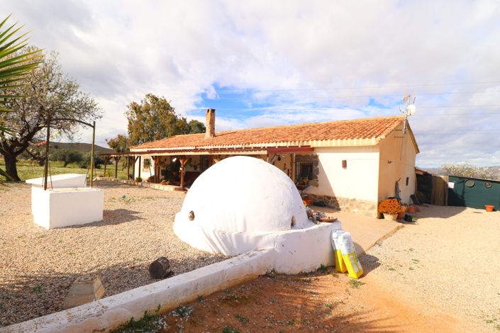 Image No.3-3 Bed Country House for sale