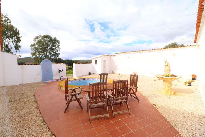 Image No.46-3 Bed Country House for sale