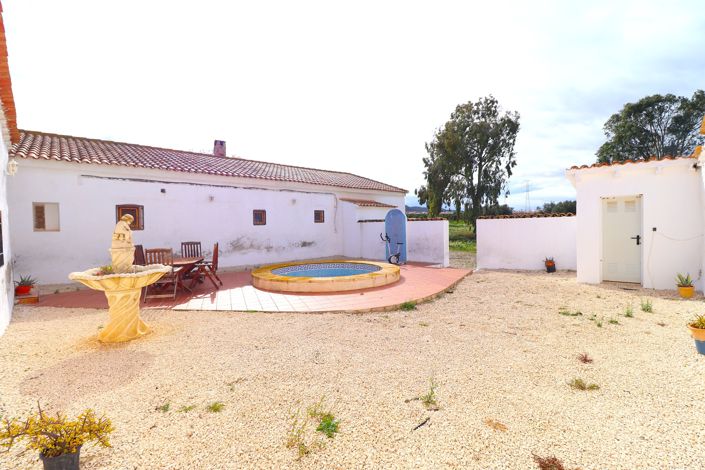Image No.47-3 Bed Country House for sale