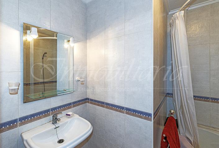 Image No.18-2 Bed Duplex for sale