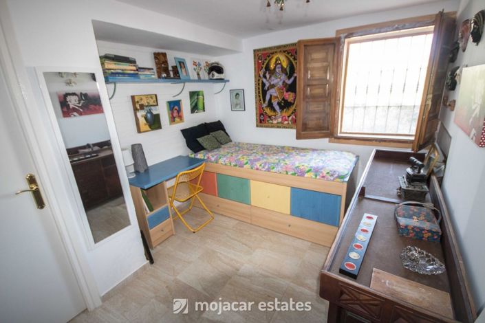 Image No.13-6 Bed Villa for sale