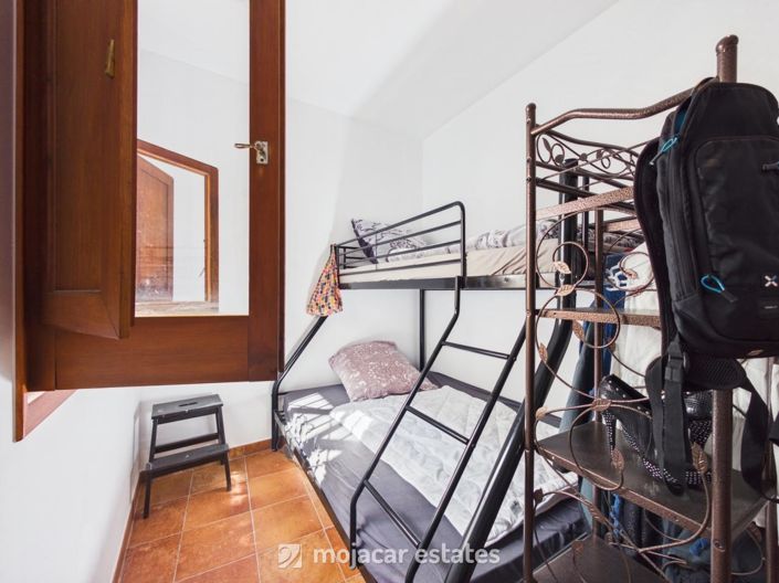 Image No.11-2 Bed Townhouse for sale