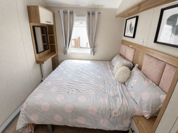 Willerby-Waverley-Pool-Court-Saydo-Park--15-