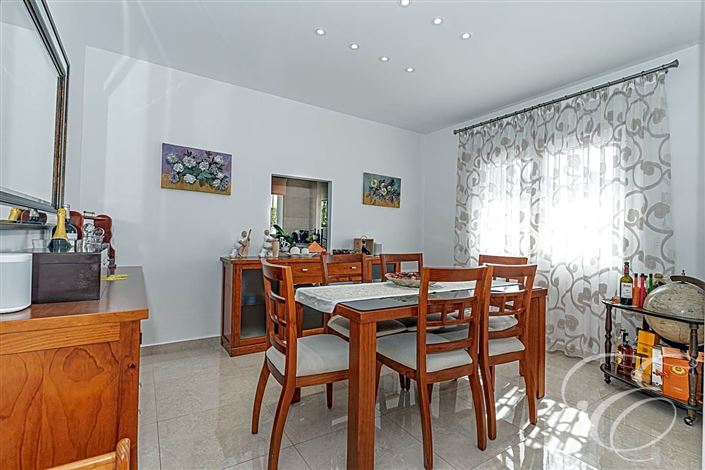 Image No.6-Propriété de 6 chambres à vendre à Vélez-Málaga