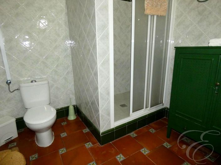 Image No.22-4 Bed Property for sale