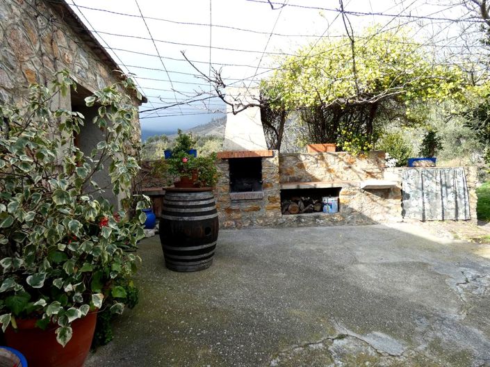 Image No.24-4 Bed Property for sale