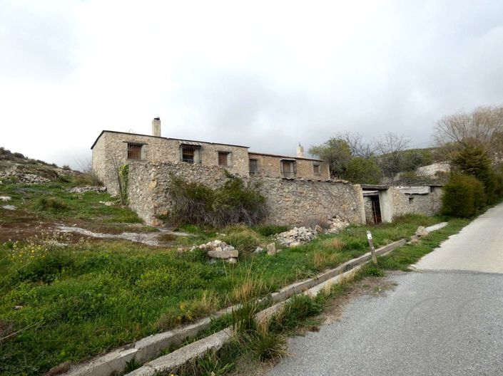 Image No.28-4 Bed Property for sale