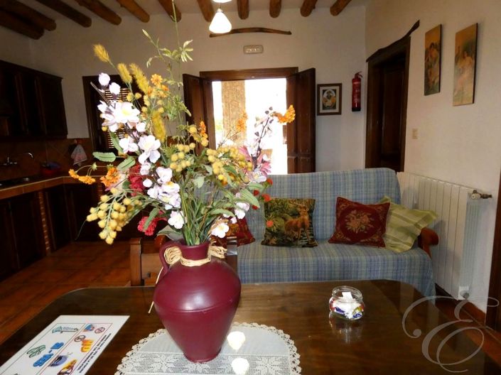 Image No.5-4 Bed Property for sale