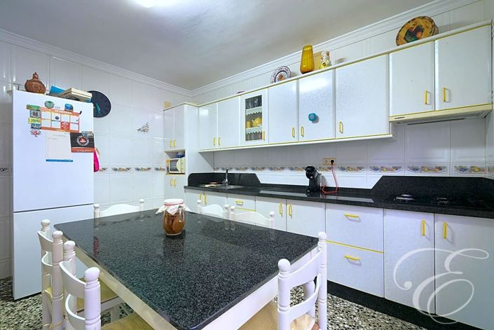 Image No.4-Propriété de 4 chambres à vendre à Vélez-Málaga