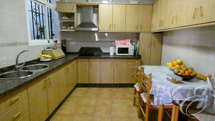 Image No.2-Propriété de 4 chambres à vendre à Vélez-Málaga