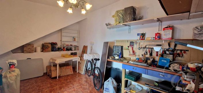 Image No.24-4 Bed Property for sale