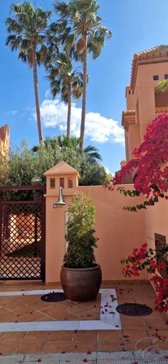 Image No.2-4 Bed Property for sale