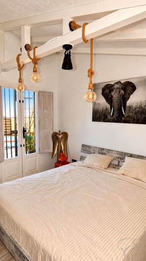 Image No.9-3 Bed Property for sale