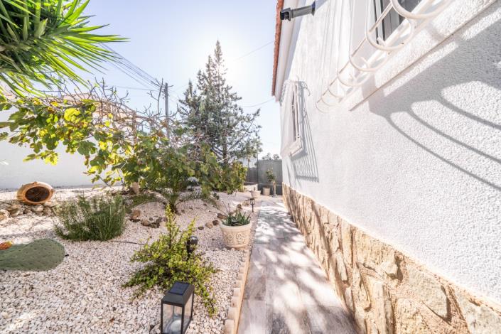 Image No.47-3 Bed Villa for sale
