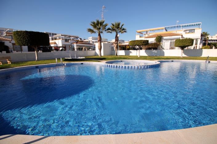 Image No.3-Villa de 3 chambres à vendre à La Marina