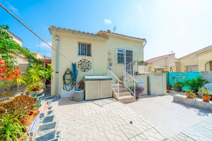 Image No.14-2 Bed Villa for sale