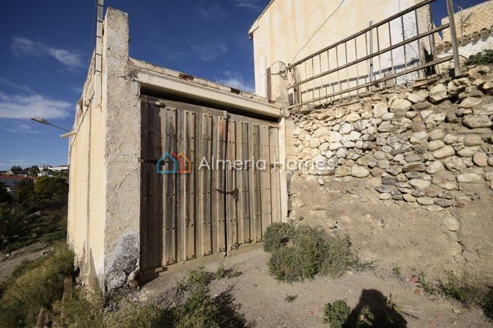 Image No.3-3 Bed Country House for sale