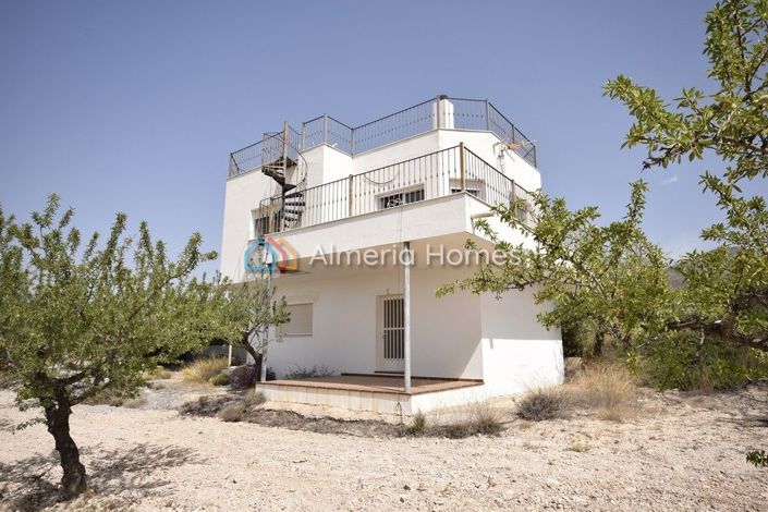 Image No.3-Villa de 3 chambres à vendre à Lúcar