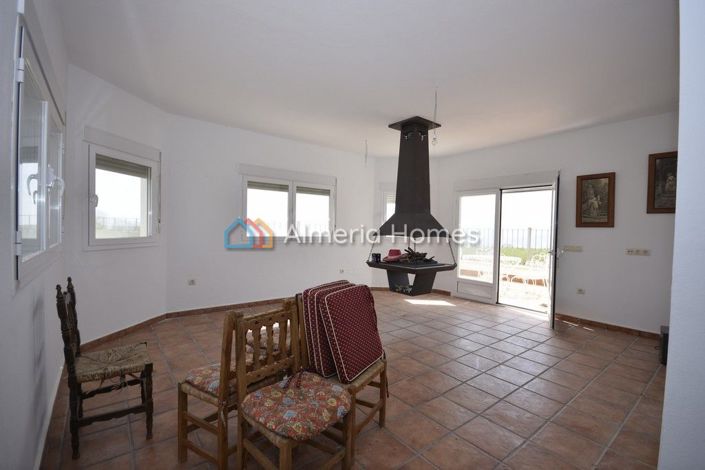 Image No.4-Villa de 3 chambres à vendre à Lúcar
