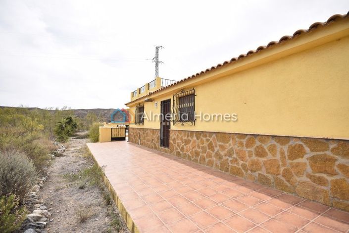 Image No.17-3 Bed Villa for sale