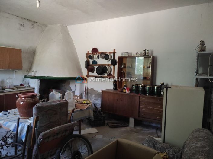 Image No.3-1 Bed Country House for sale
