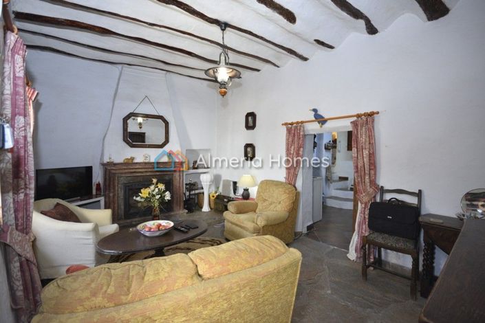 Image No.5-Maison de campagne de 3 chambres à vendre à Albánchez