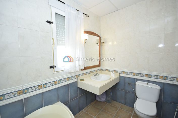 Image No.11-5 Bed Country House for sale