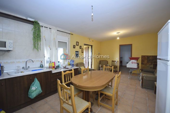 Image No.9-5 Bed Country House for sale