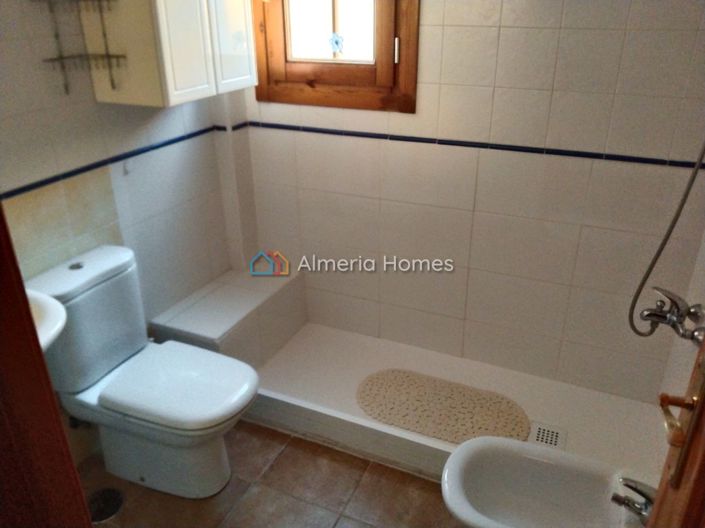 Image No.13-3 Bed Villa for sale