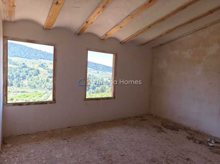 Image No.15-3 Bed Village House for sale