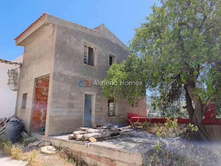 Image No.23-3 Bed Village House for sale