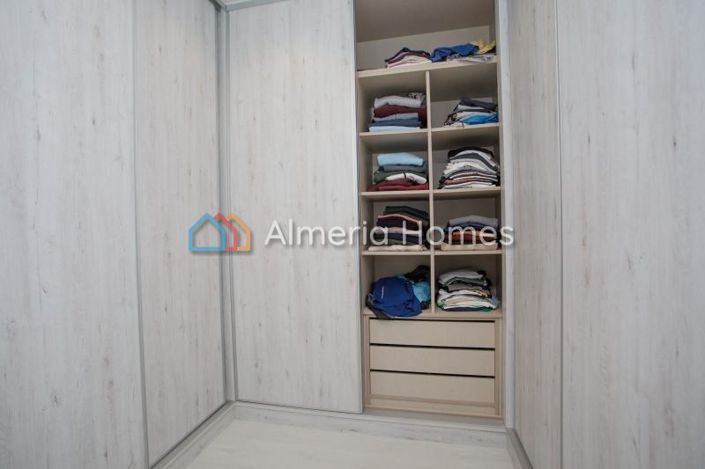 Image No.14-3 Bed Villa for sale