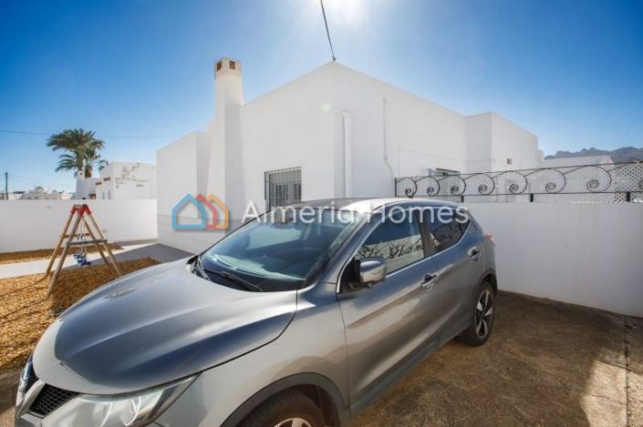 Image No.4-3 Bed Villa for sale