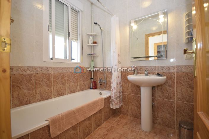 Image No.22-4 Bed Villa for sale