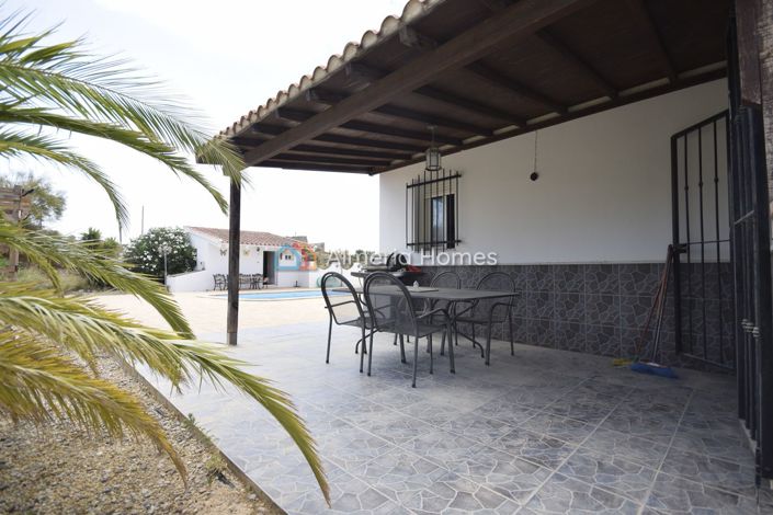 Image No.7-4 Bed Villa for sale