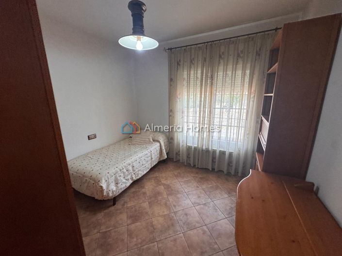 Image No.9-Casa de campo con 4 dormitorios en venta