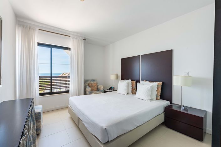 Image No.20-2 Bed Apartment for sale