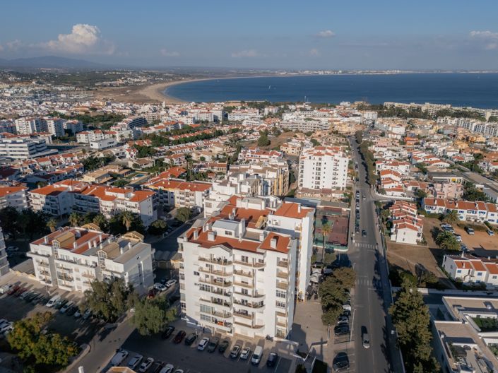 3 bedroom apartment in Lagos with panoramic views over the city and the sea.