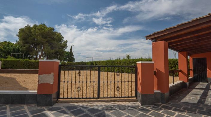 Image No.4-6 Bed Villa for sale