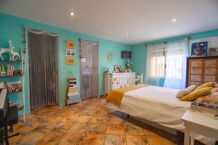 Image No.41-4 Bed Villa for sale