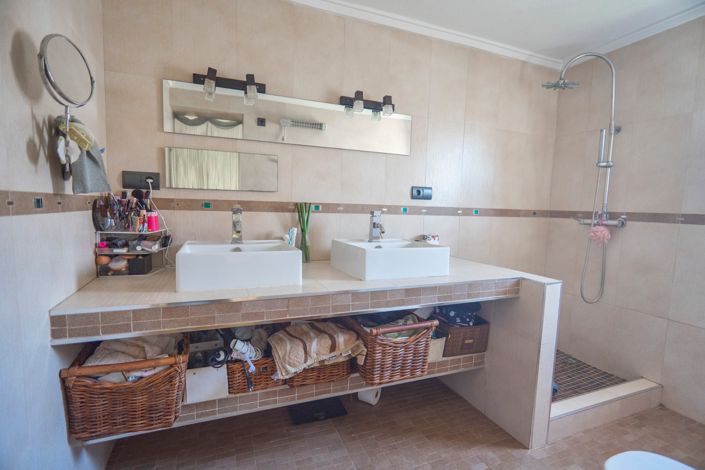 Image No.45-4 Bed Villa for sale