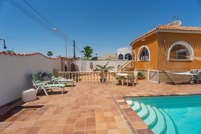 Image No.5-4 Bed Villa for sale